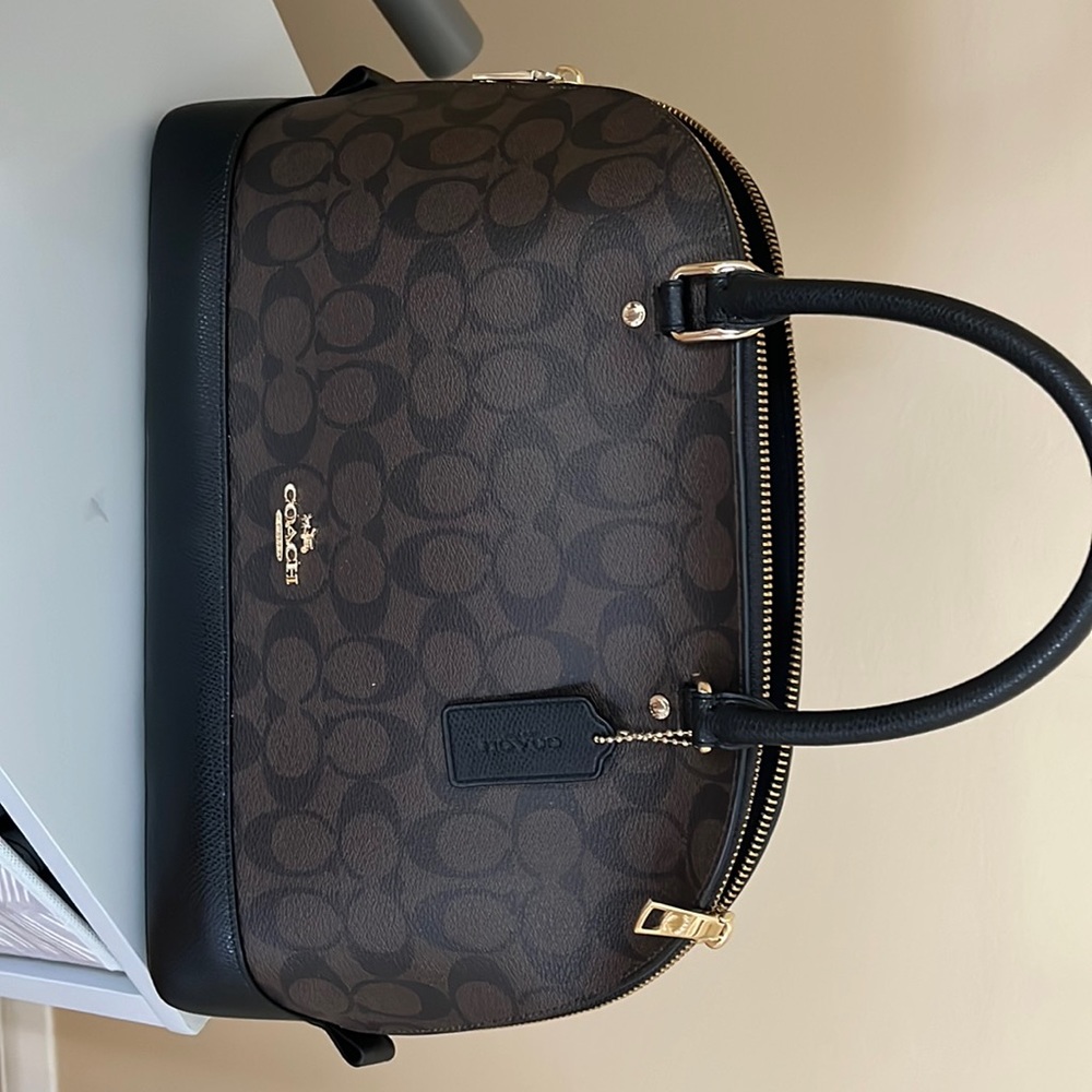 Coach bag never used